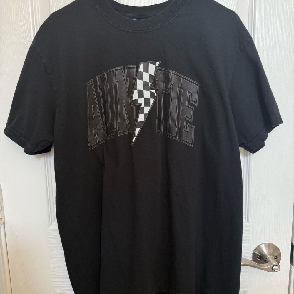 Auntie Black Graphic Tee
